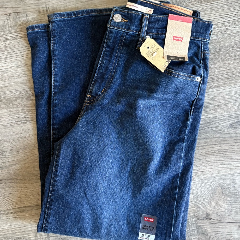 Levi's Women's Blue Flare & Wide Leg Jeans - Picture 15 of 15